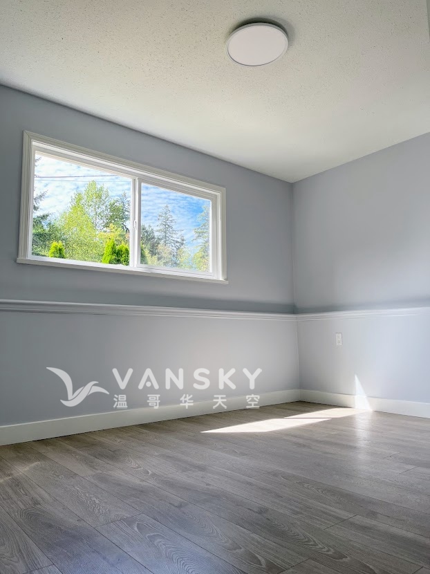 250731214428_Bedroom Downstrirs.jpg